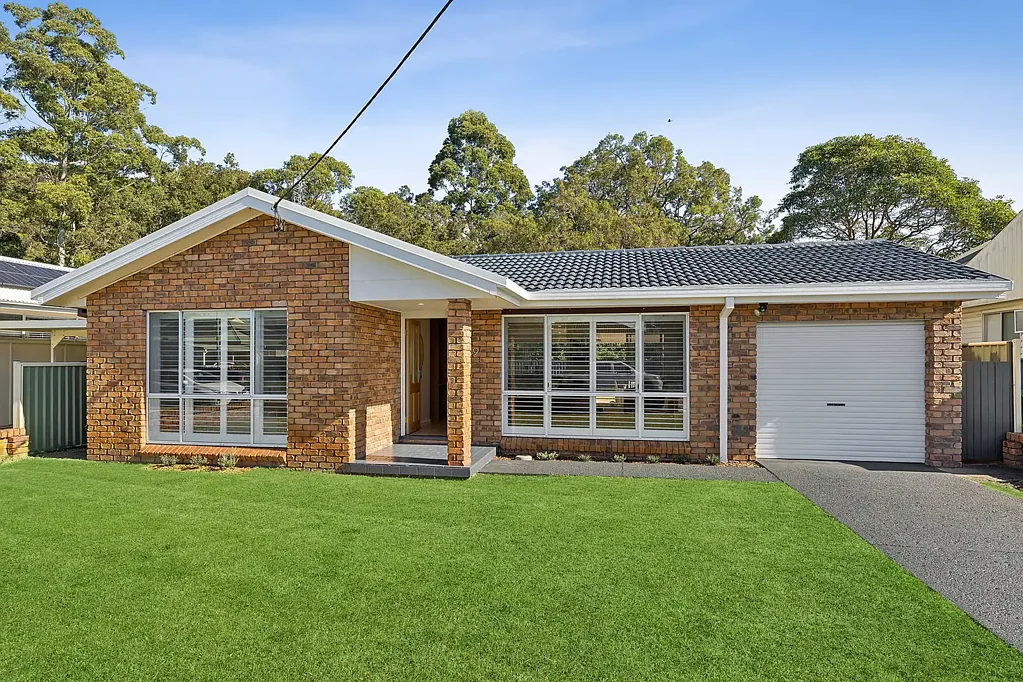 Umina Beach 3침실 Modern coastal convenience