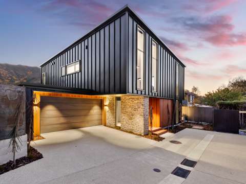 Wanaka 4房  Uncompromised luxury with lake views