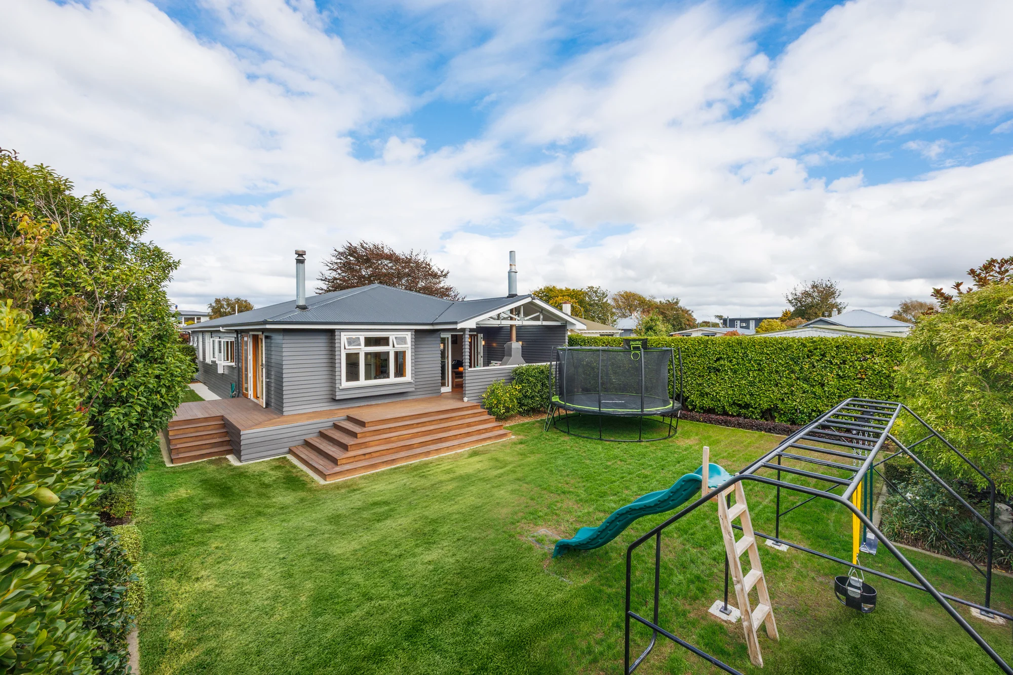 Terrace End 5 Bedroom Character Luxe - At its Finest