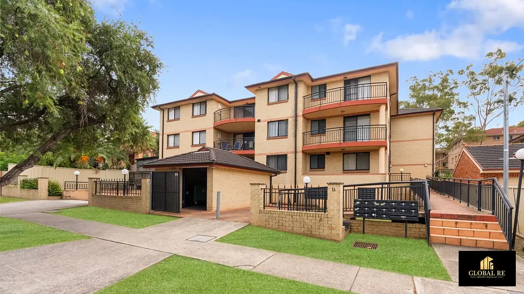 10/1A Carmen Street, Bankstown, NSW 2200