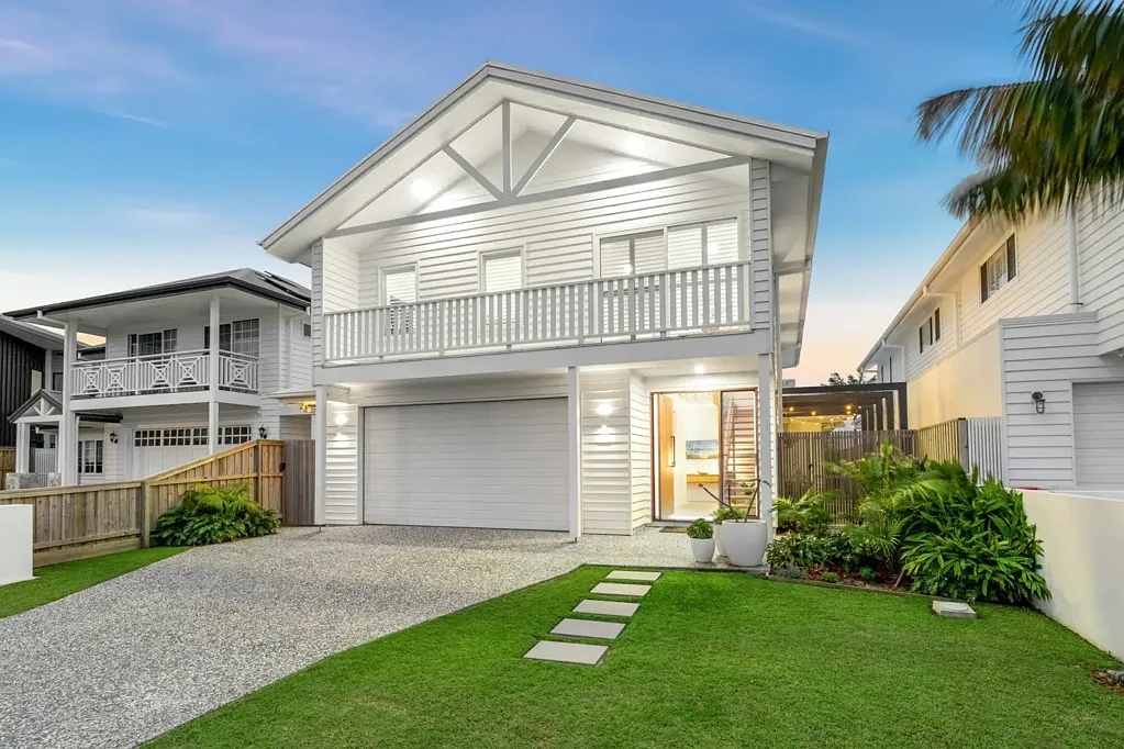 Casuarina 4 Bedroom DON'T DELAY!