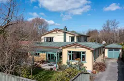 33 Queens Avenue, Waikuku Beach