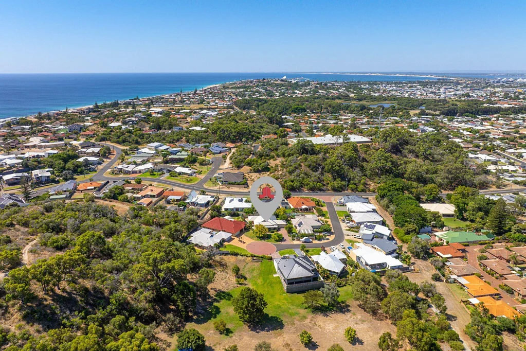 South Bunbury 4कमरा A RARE FIND IN SOUGHT AFTER SOUTH BUNBURY!