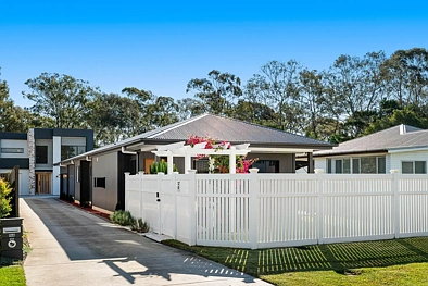 Tingalpa 4房 终极拎包入住家庭首选 - Tingalpa公园旁近全新现代风格住宅 The ultimate turnkey family starter - Near-new contemporary style in parkside Tingalpa