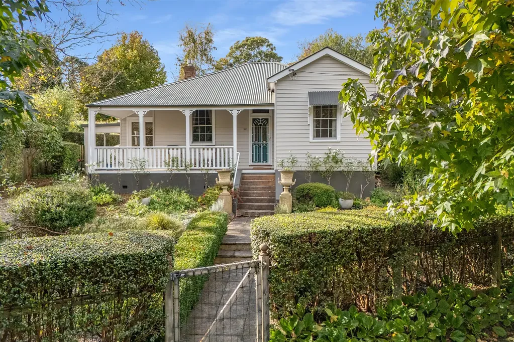 18 Holly Street, Bowral, NSW 2576