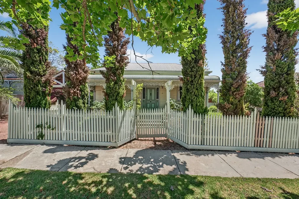 Eaglehawk 3Zimmer Classic Victorian Elegance in Prime Eaglehawk Location