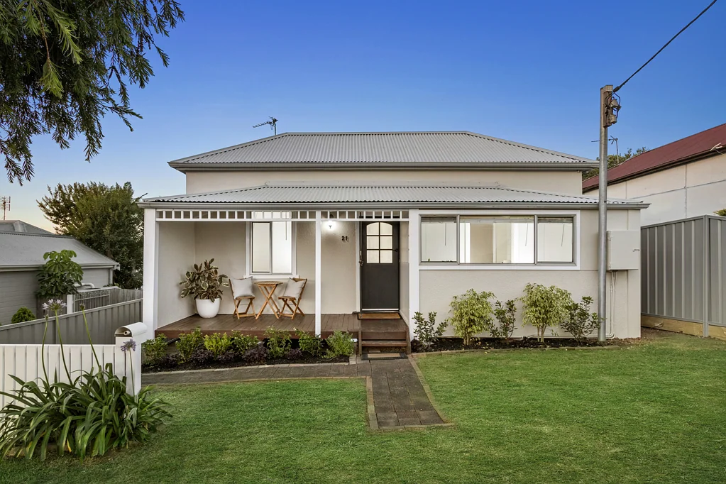 21 Sixth Street, Boolaroo, NSW 2284
