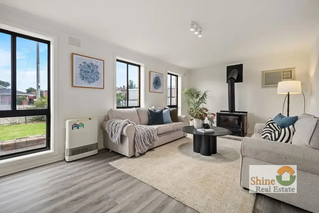 Epping 5 Bedroom Two Residences on One Title – Spacious Living with Dual Income Potential