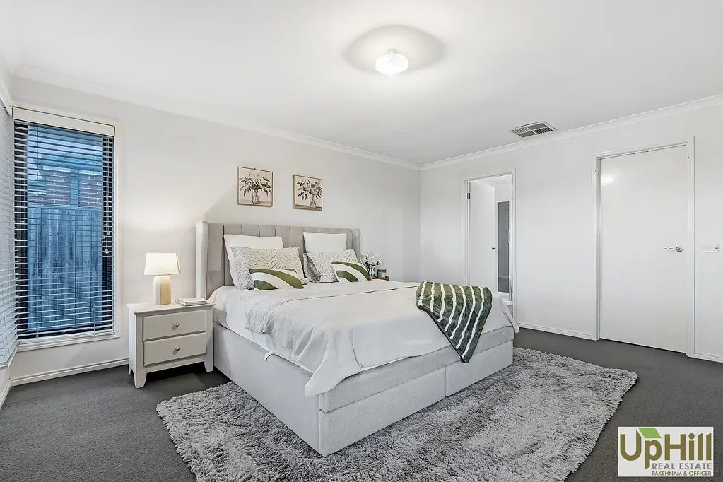 Pakenham 3ਬੈੱਡਰੂਮ Modern Family Haven on 696m² in Central Pakenham – Space, Comfort & Convenience Combined