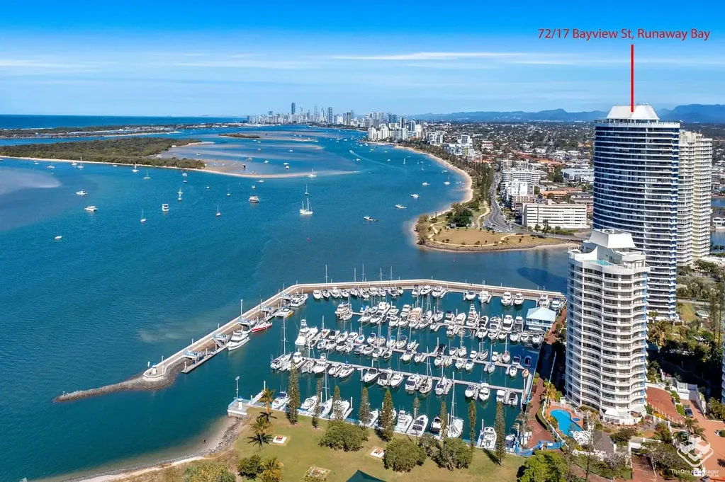 Runaway Bay 3 Bedroom Living The Dream