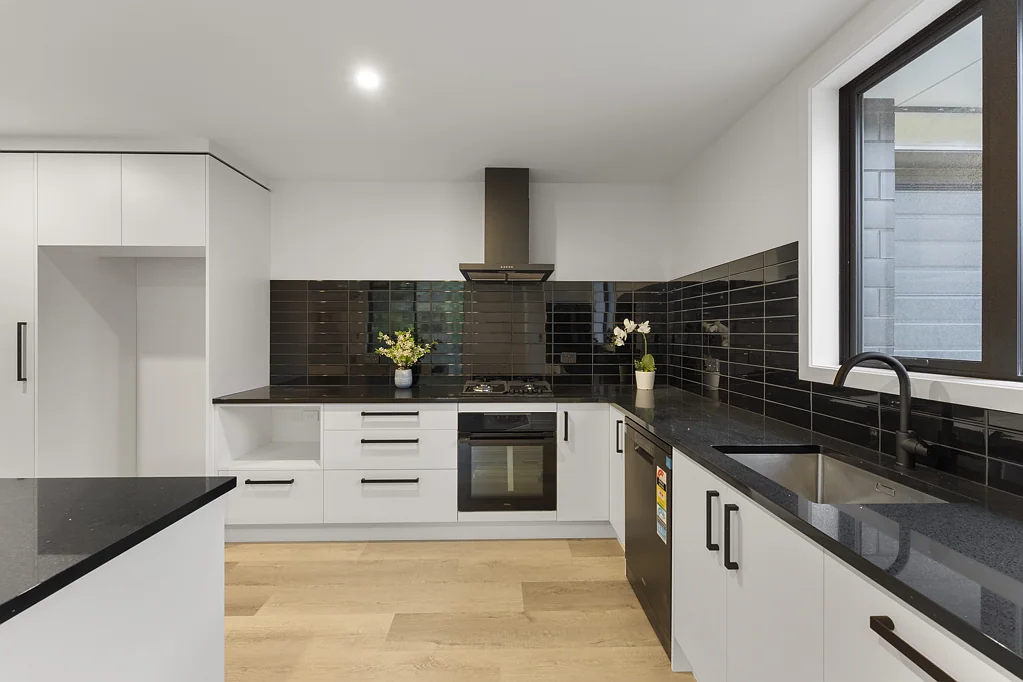 Te Marua 3 Bedroom Built in 2024 - Ready for New Owners!