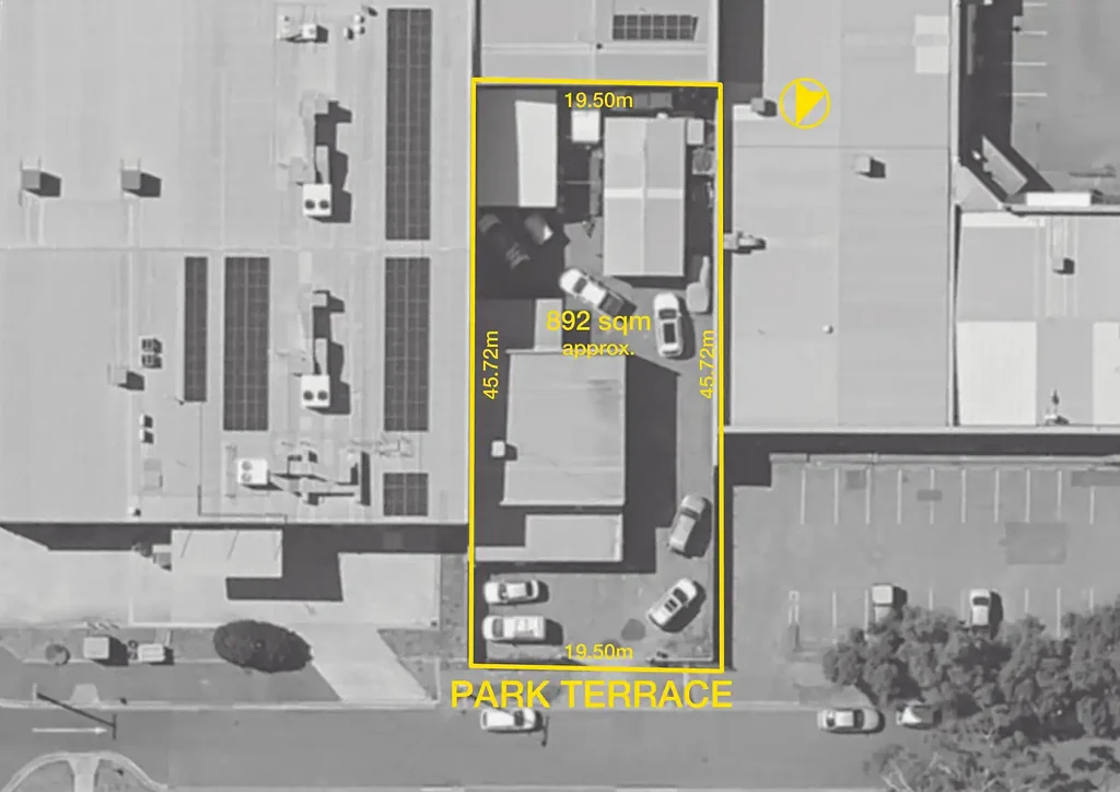 Gilles Plains Versatile Land Holding  in the Heart of Gilles Plains.