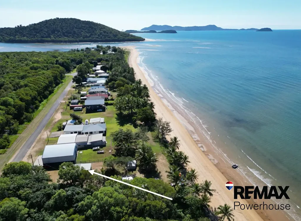 Hull Heads Think Bahamas, Barbados, North Queensland