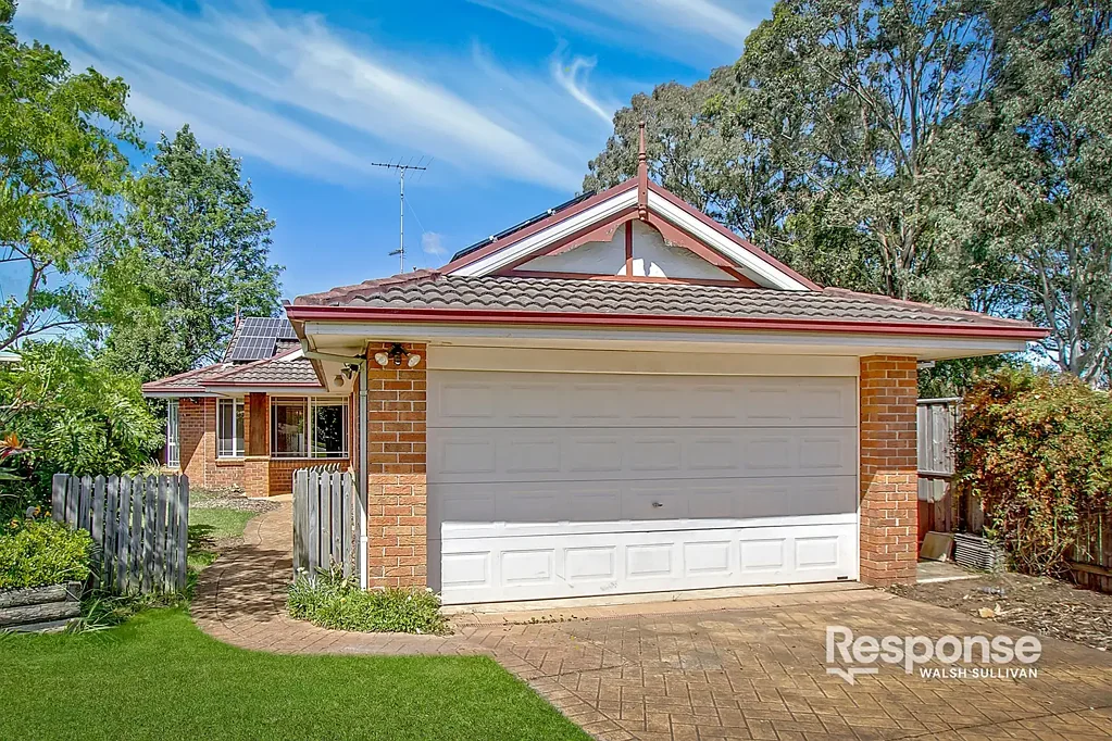 Spacious 4-Bedroom Family Home in a Prime Location