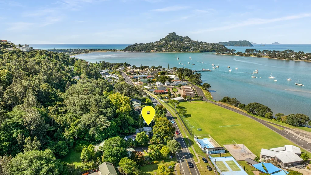 Tairua 2Kwarto Overlooking the Water