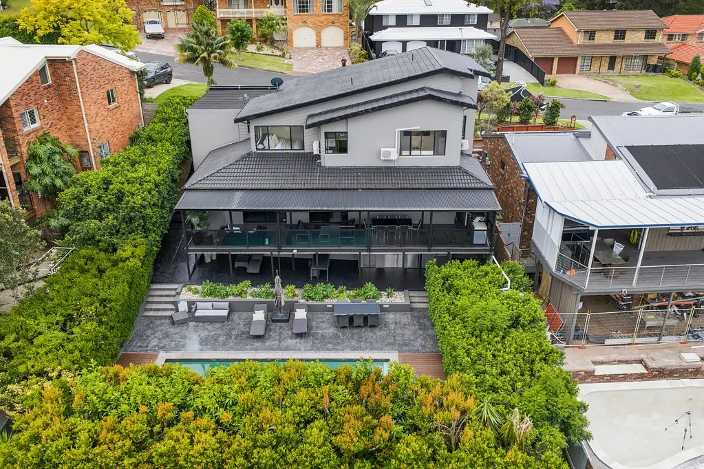 Balgownie 4Zimmer Sophisticated Contemporary Living.