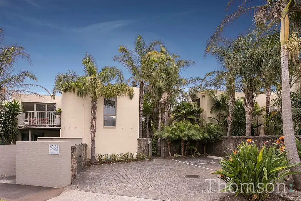 Modern Oasis - Sure to Impress!
