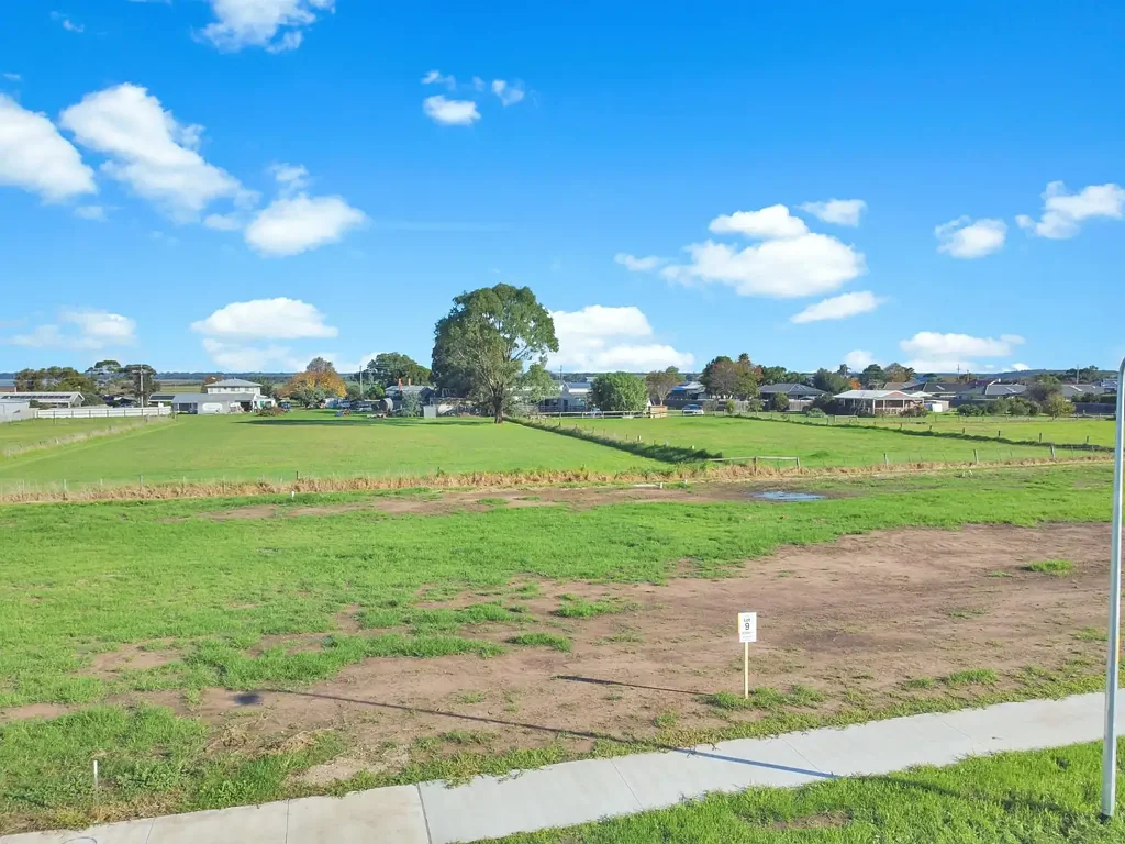 Lot 9/21 Clothier Crescent, East Bairnsdale, VIC 3875
