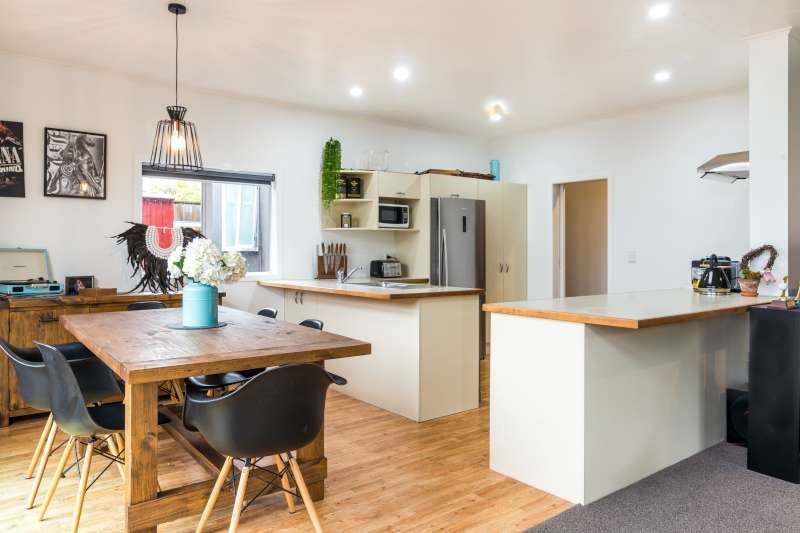 2/11 Ingle Avenue, Waipahihi, Taupo, 3 રૂમ, 1 બાથરૂમ