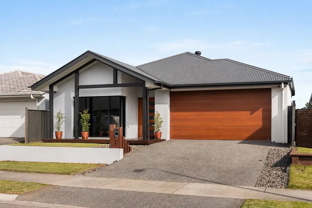 Burpengary East 4બેડરૂમ Modern Family Living