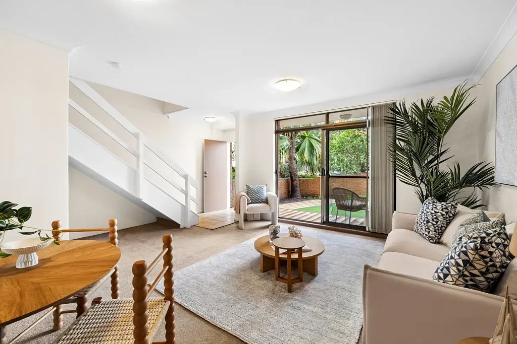 Bronte 2 Bedroom Coastal Townhouse In Boutique Complex A Stroll To Bronte Beach
