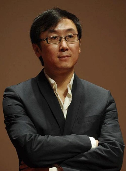 陆川支持派飞机接海外学子回国：政府应该做的