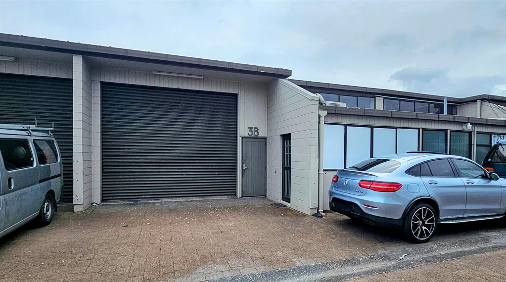 Henderson CBRE | Versatile Henderson Unit