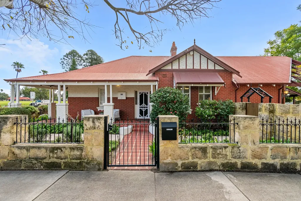 35 Geddes Street, Victoria Park, WA 6100