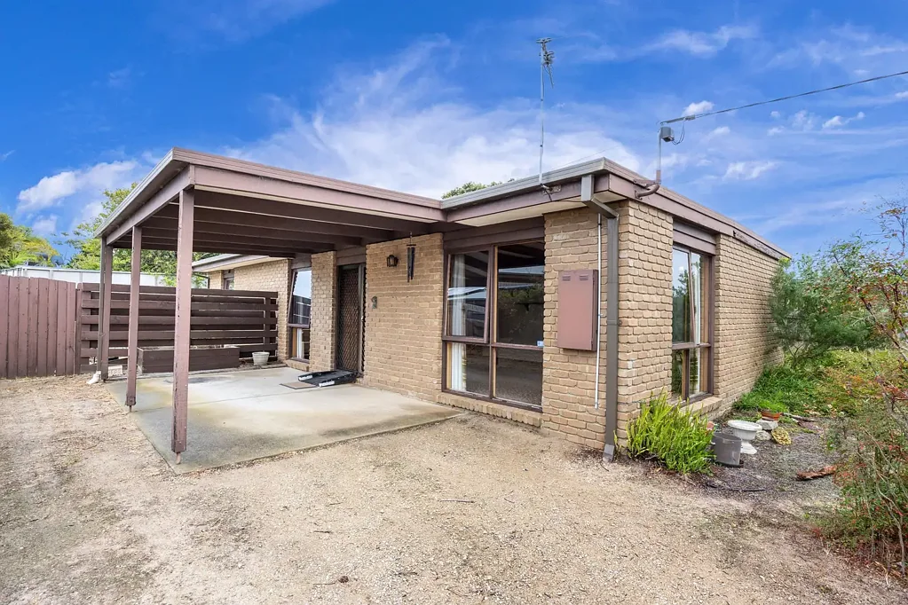 Solid 3-Bedroom Home Close to the Beach