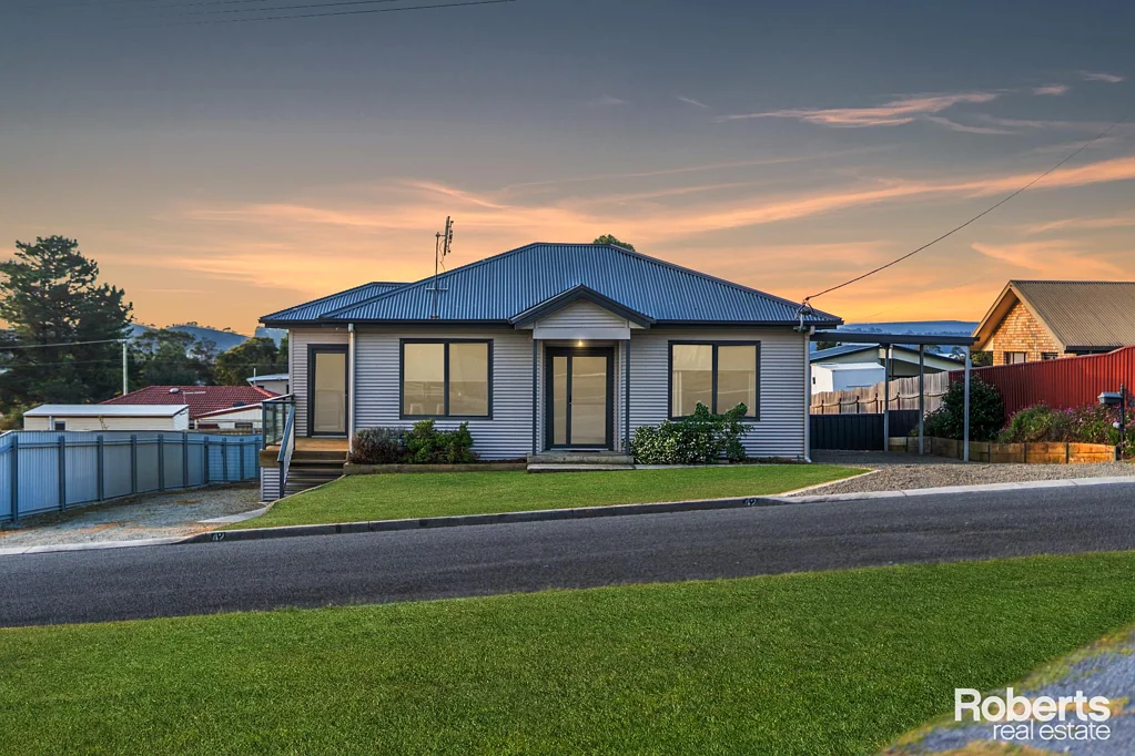 42 Ross Street, Beauty Point, TAS 7270