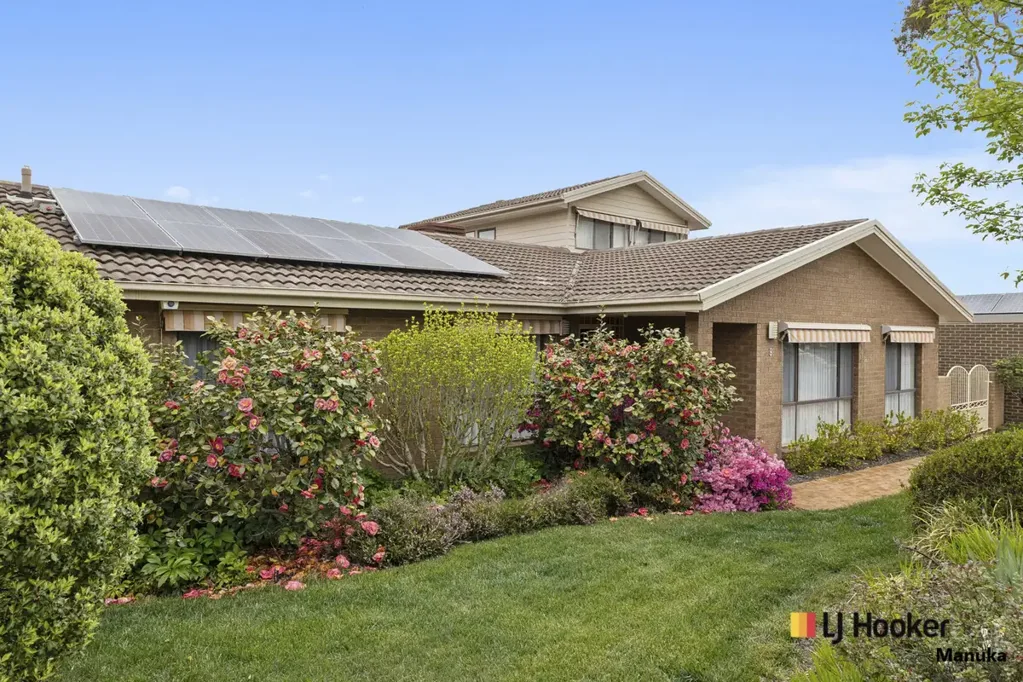 9 Badcoe Street, Gowrie, ACT 2904