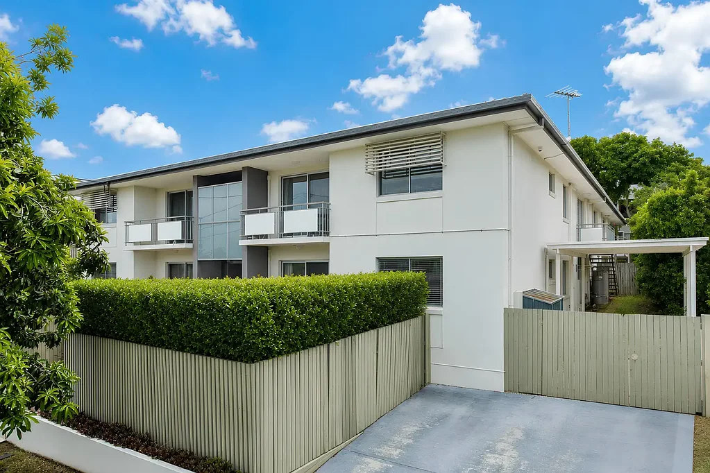 Annerley 2chambre STUNNING TOP FLOOR UNIT WITH EASTERN ASPECT