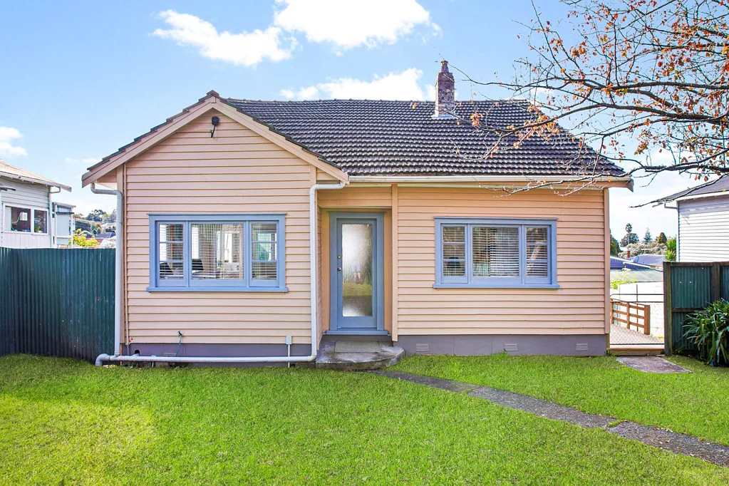 3175 Great North Road, New Lynn, Waitakere City, Auckland