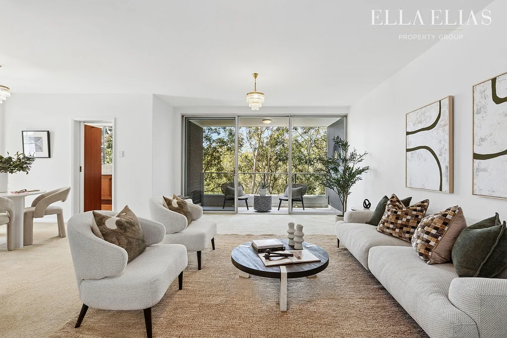 Lane Cove 3Kwarto A Rare Offering: Expansive Apartment with Tandem Garage & Workshop