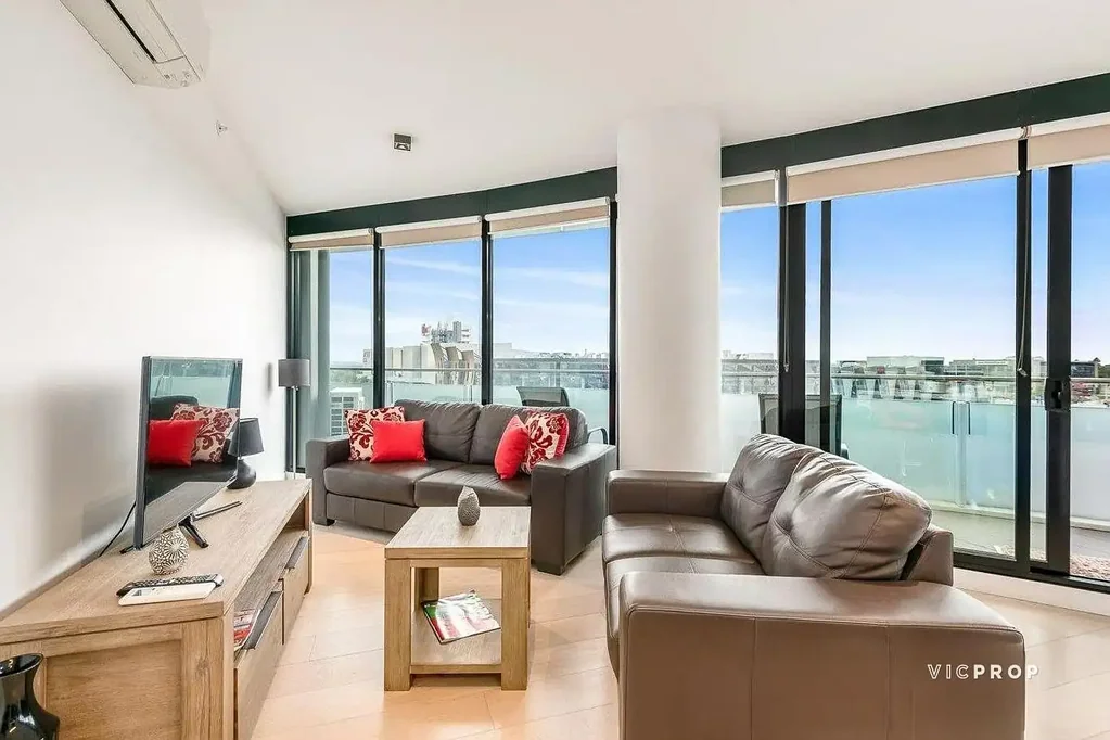 Doncaster 2 Bedroom Spacious, Stylish & Ultra-Convenient – Prime Doncaster Living