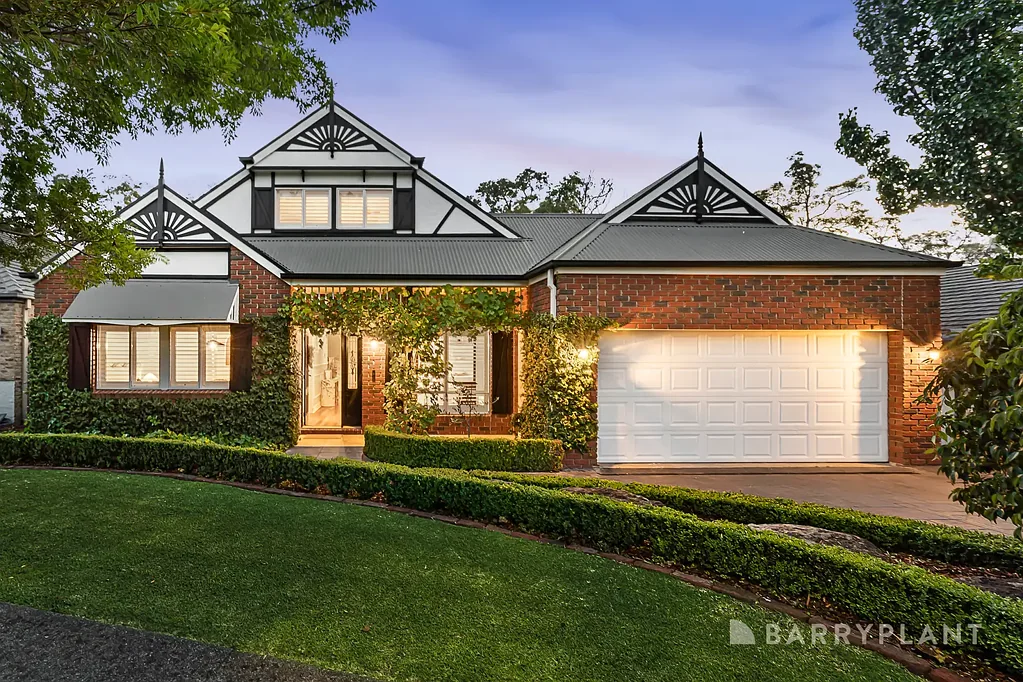 20 Valley Park Drive, Mooroolbark, VIC 3138