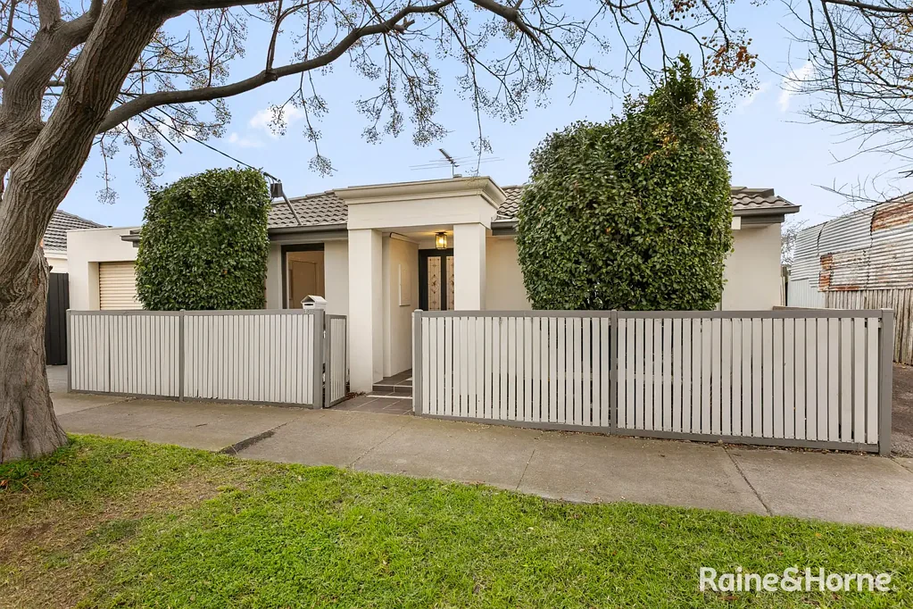 10 Bizana St, West Footscray, VIC 3012
