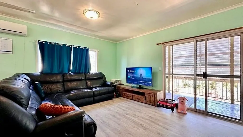 5 KELLERMAN Drive, Moranbah, QLD 4744