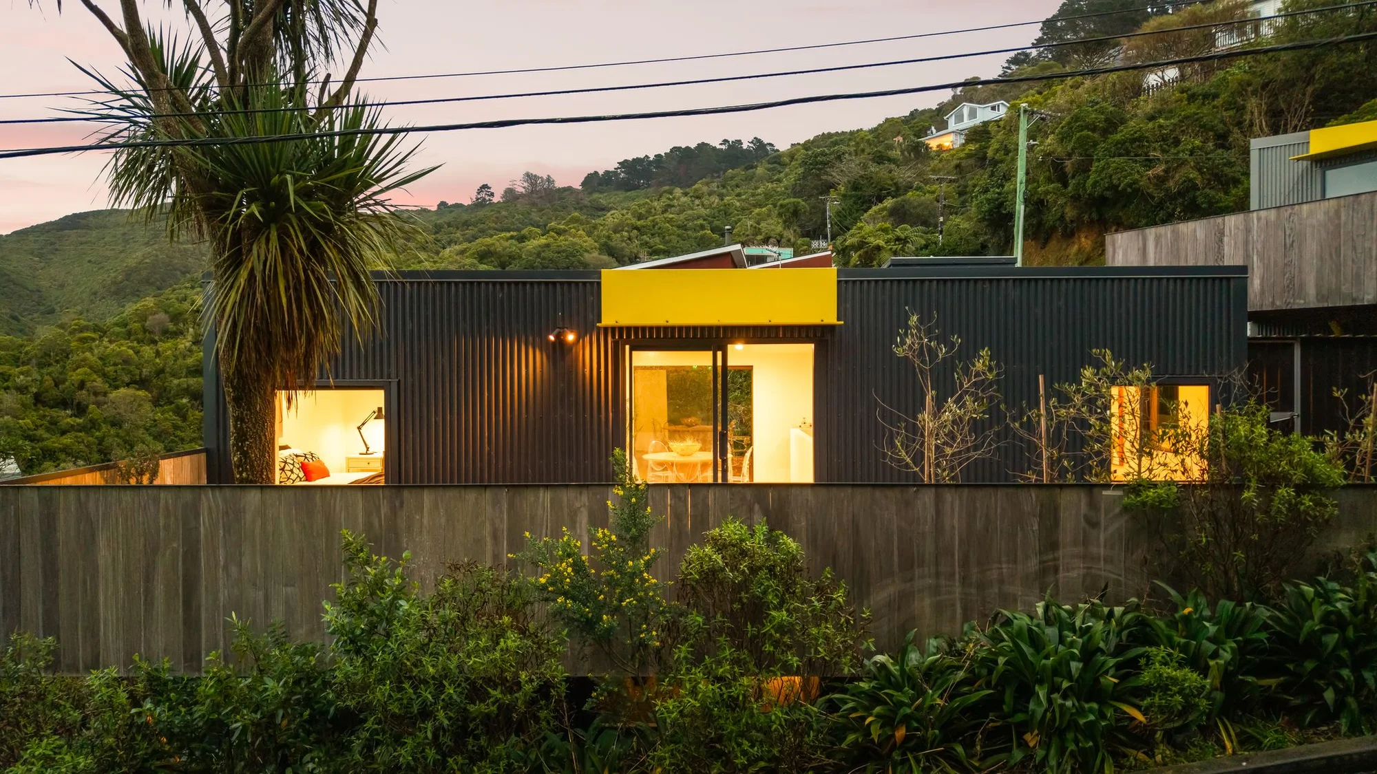 Aro Valley 4Kwarto Architectural Living. Exceptional Views.