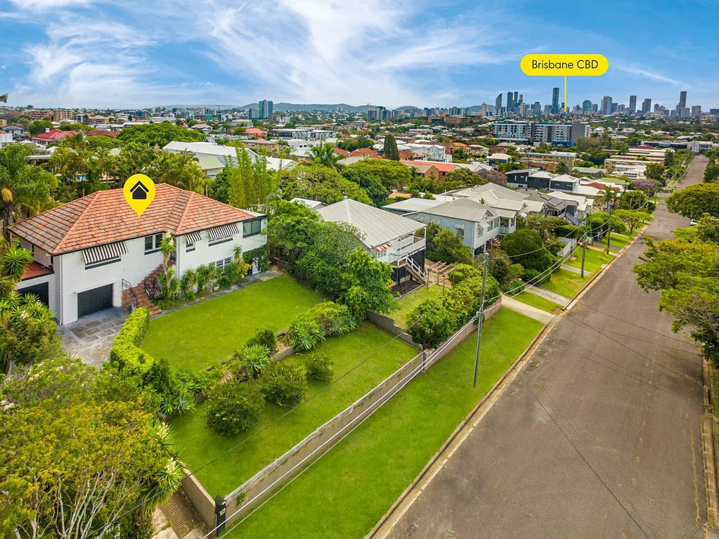 67 Macaulay Street, Coorparoo, QLD 4151