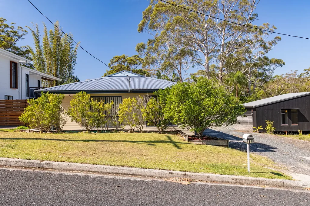37 Macwood Road, Smiths Lake, NSW 2428