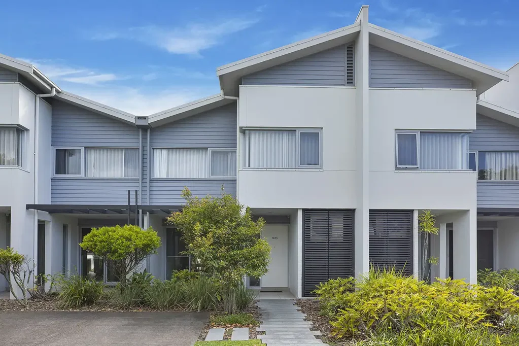 Magenta 3ห้องนอน Premium Coastal Townhouse � Resort Access, Fully Refurbished, Exceptional Value!