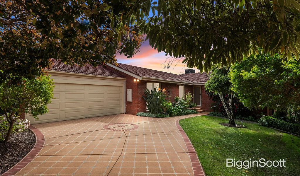 65 Shepherd Road, Glen Waverley, VIC 3150