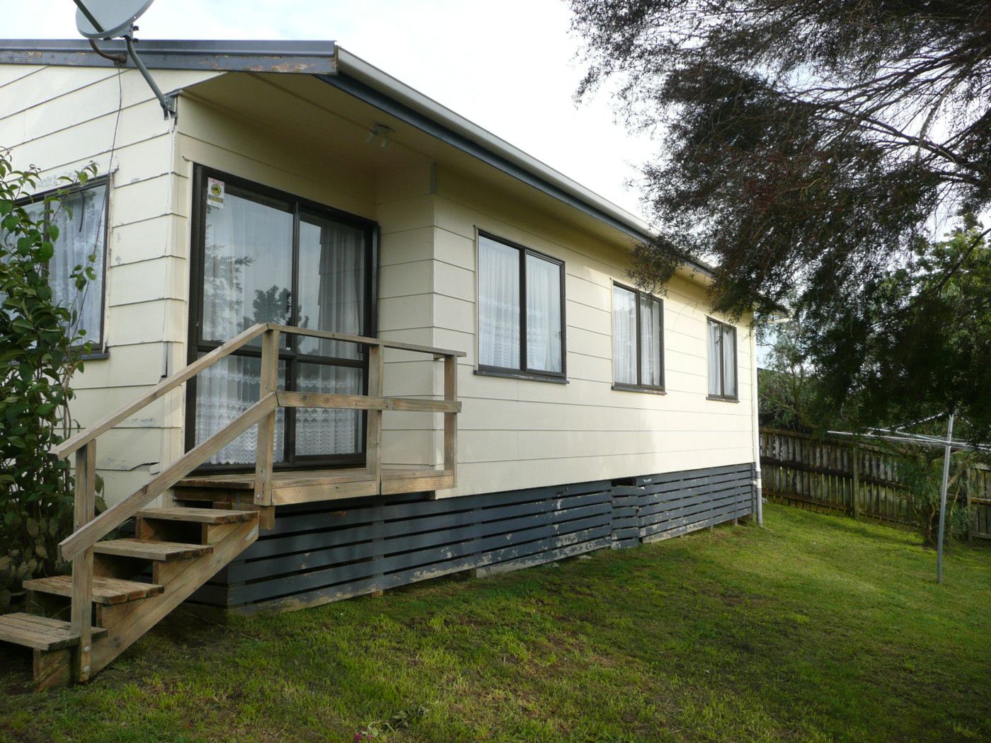 2/11 Templeton Place, Clendon Park, Auckland - Manukau, 2 Kuwarto, 1 Banyo