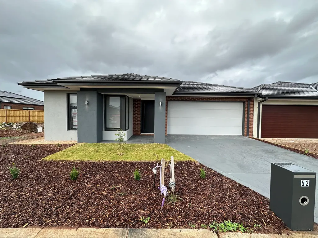 Modern Shared Living – Private Ensuite Room for Rent