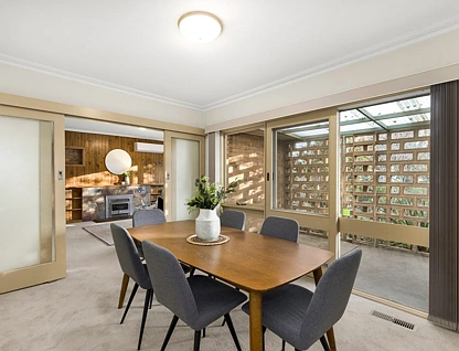 49 Gissing Street, Blackburn South, Inner East Melbourne, 3 कमरे, 1 बाथरूम, House