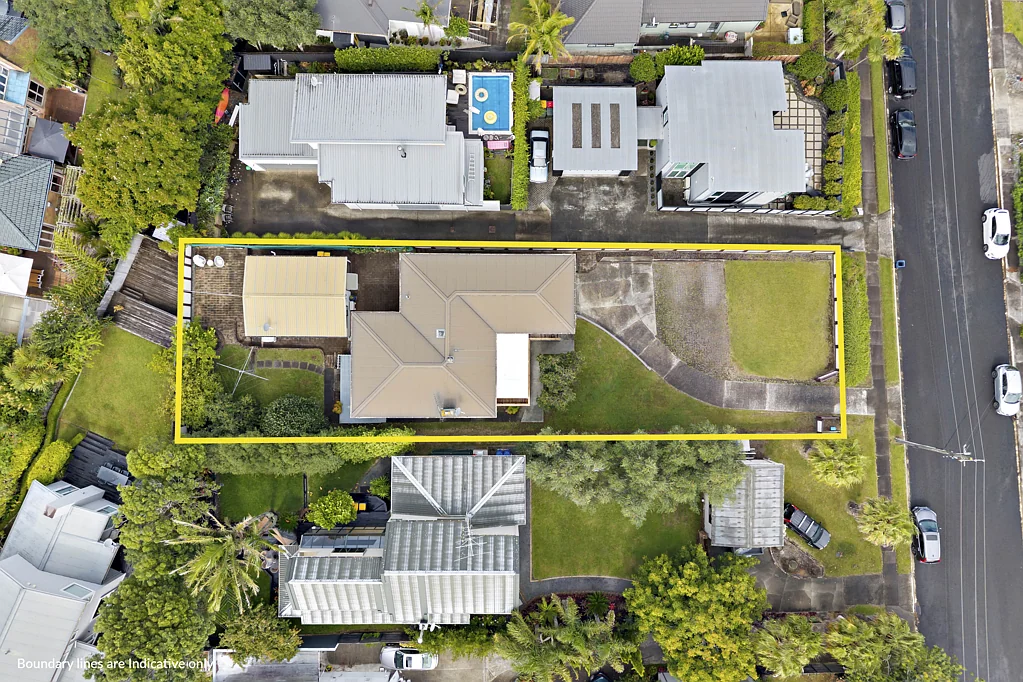 12 Kenmure Avenue, Forrest Hill, North Shore City, Auckland