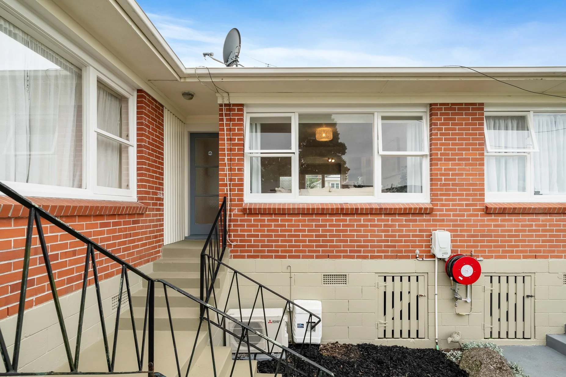 Takapuna 2Zimmer Your Affordable Entry into Takapuna