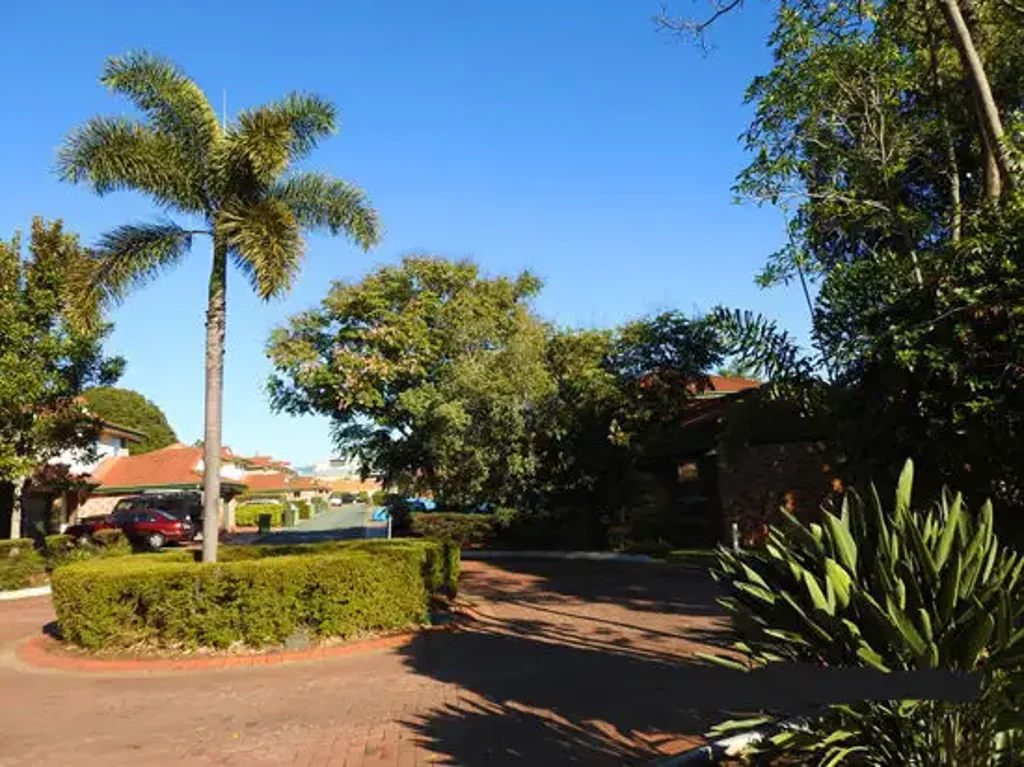 BEST VALUE Townhouse for Rent - Secure Complex in the Prime Location of Nerang
