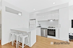 216/80 Cheltenham Road, Dandenong